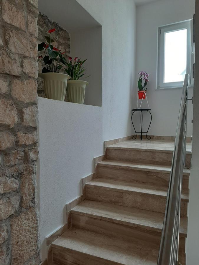 Penthaus N&m Apartament Baška Voda