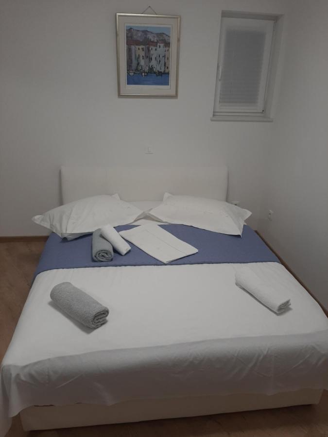 Apartament Penthaus N&m *