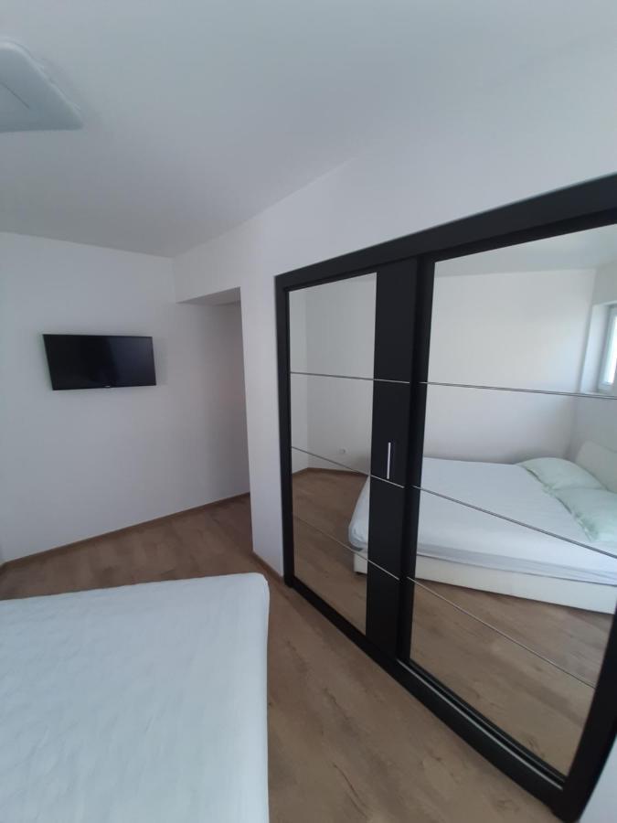 Penthaus N&m Apartment Baska Voda